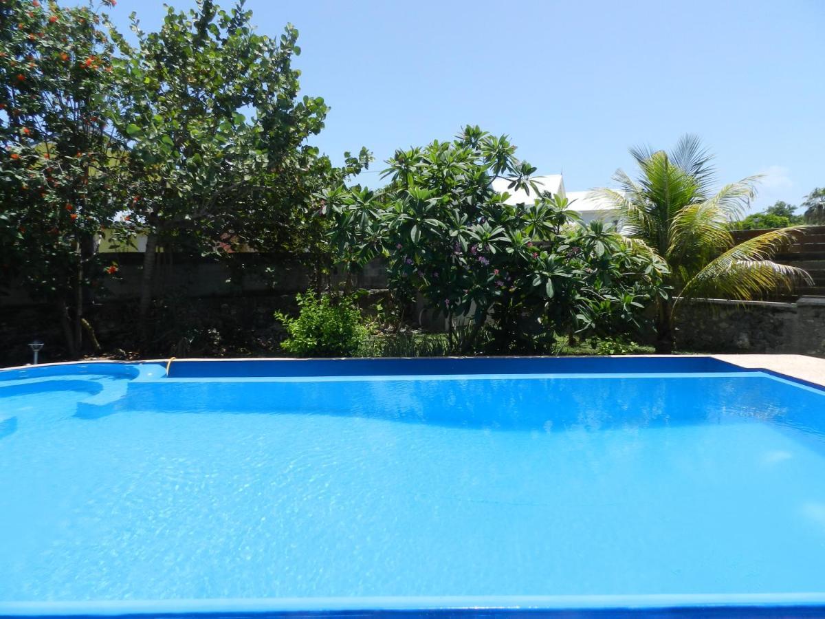 Villa Le Bord Bleu Le Moule Ngoại thất bức ảnh